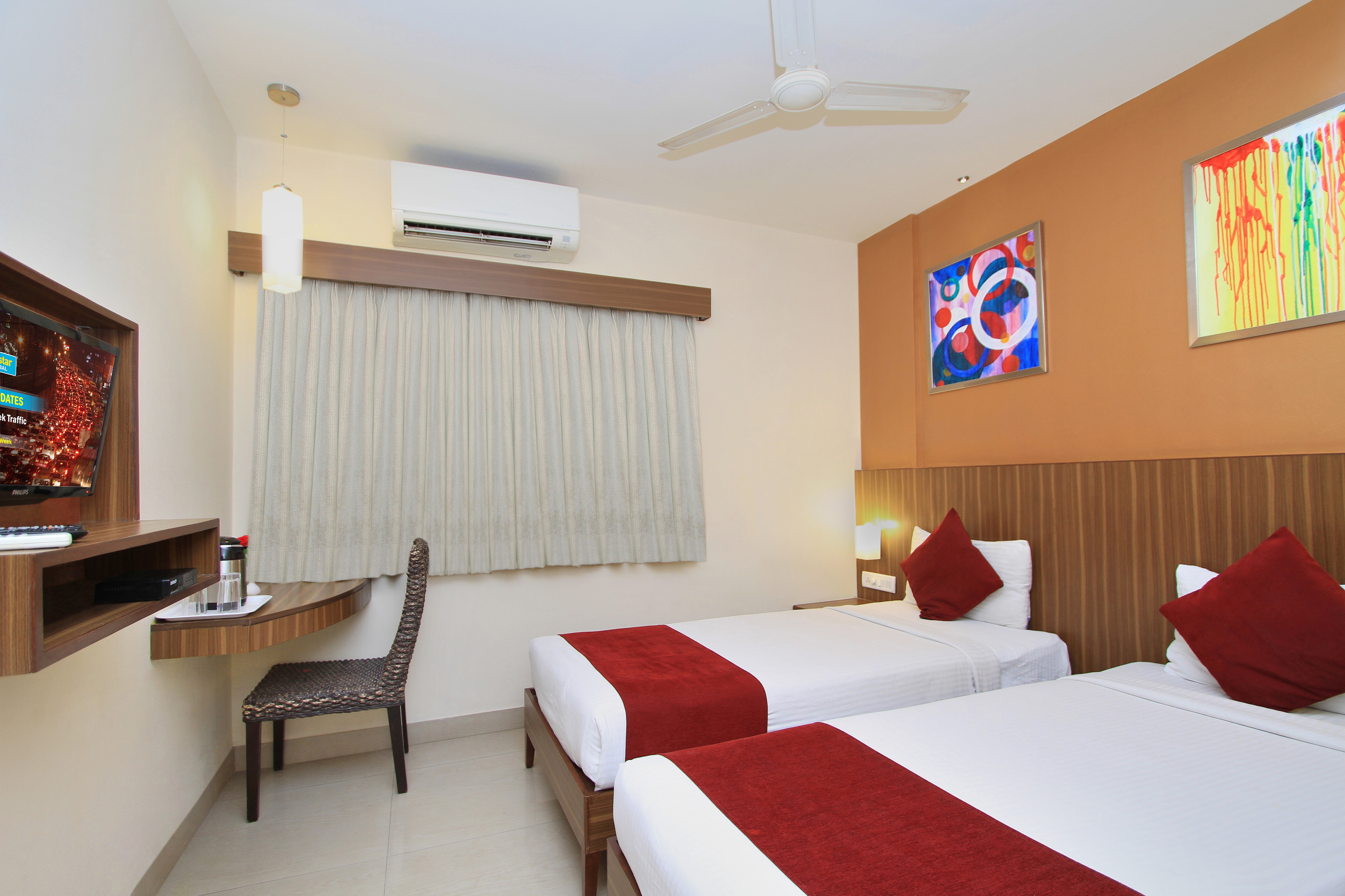 Standard Rooms at LA SARA COMFORTS, MARATHAHALLI Hotel 9